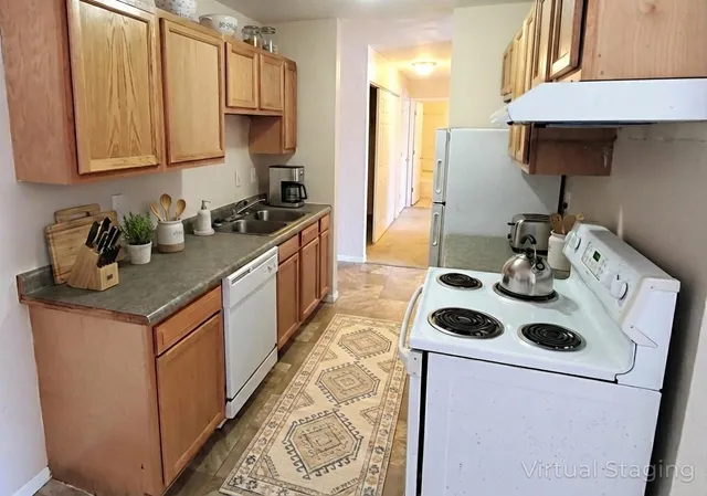 $750 | 808 Evergreen Avenue, Unit 103, Olivia, MN 56277