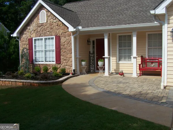 $284,900 | 526 Wyntuck Drive, McDonough, GA 30253