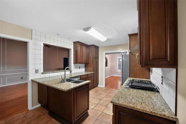 $2,440 | 630 Castlebar Way, McDonough, GA 30253