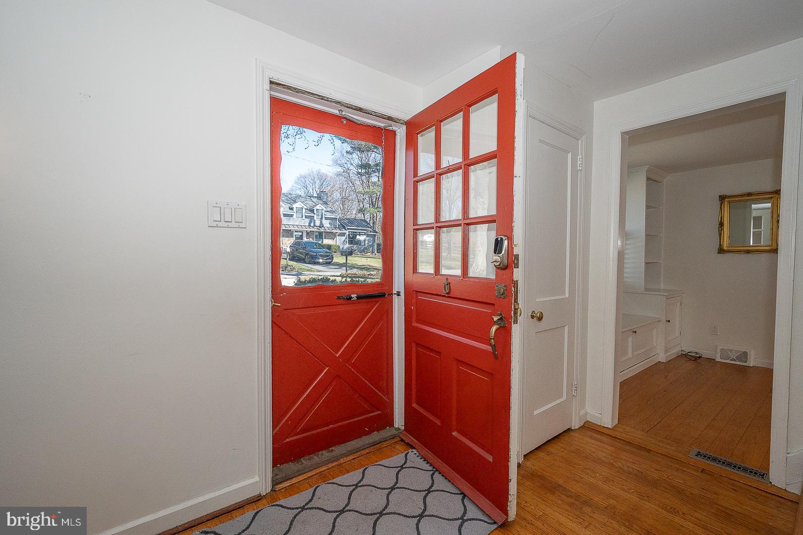 128 Homestead Road Wayne, PA 19087 - Photo 3 of 30 a view of an entryway with a workspace