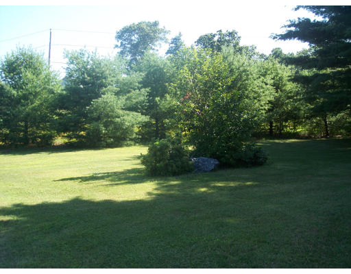 165 Hickory Road Wrentham, MA 02093 - Photo 2 of 8 Gallery Image 2