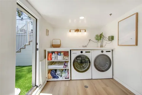 $2,499,000 | 1445 Bluebird Canyon Drive, Laguna Beach, CA 92651