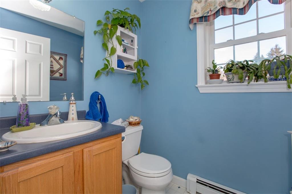 46 Merriman Cove Road Harpswell, ME 04079 - Photo 24 of 35 First floor powder room
