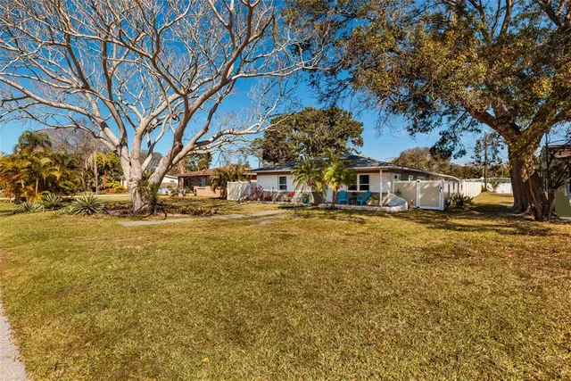 $459,000 | 7201 Grevilla Avenue South, South Pasadena, FL 33707