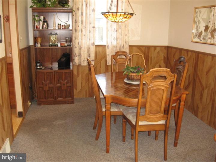 977 Springhaven Road Springfield, PA 19064 - Photo 7 of 22 Dining Room