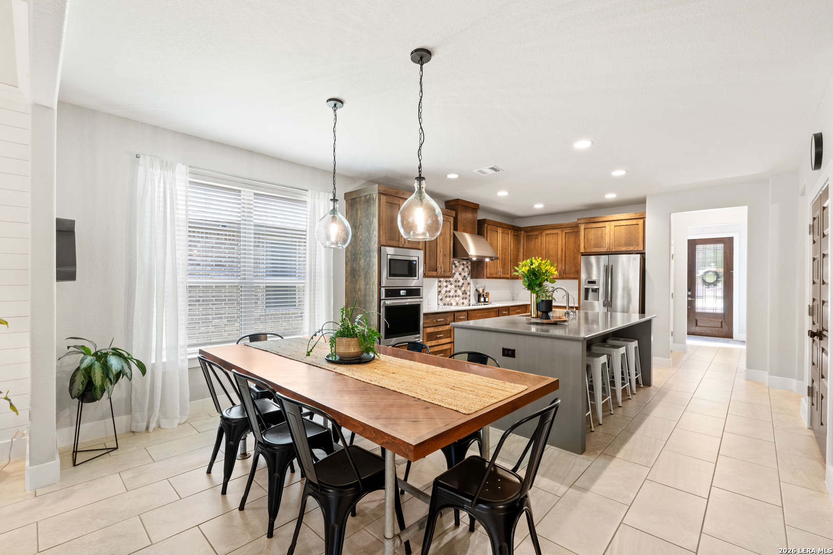 204 Maxwell Boerne, TX 78006 - Photo 2 of 25
