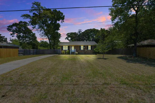 $549,900 | 3627 Marginal Road, Mount Pleasant, SC 29466