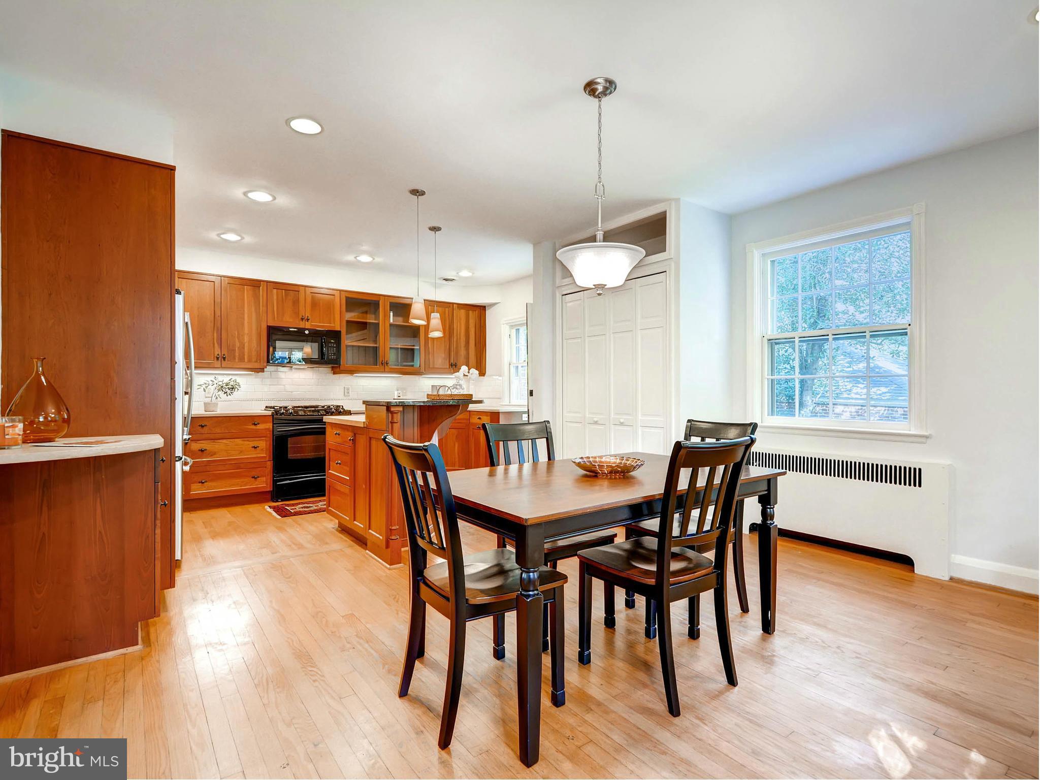 4231 Wickford Road Baltimore, MD 21210 - Photo 11 of 30 Kitchen