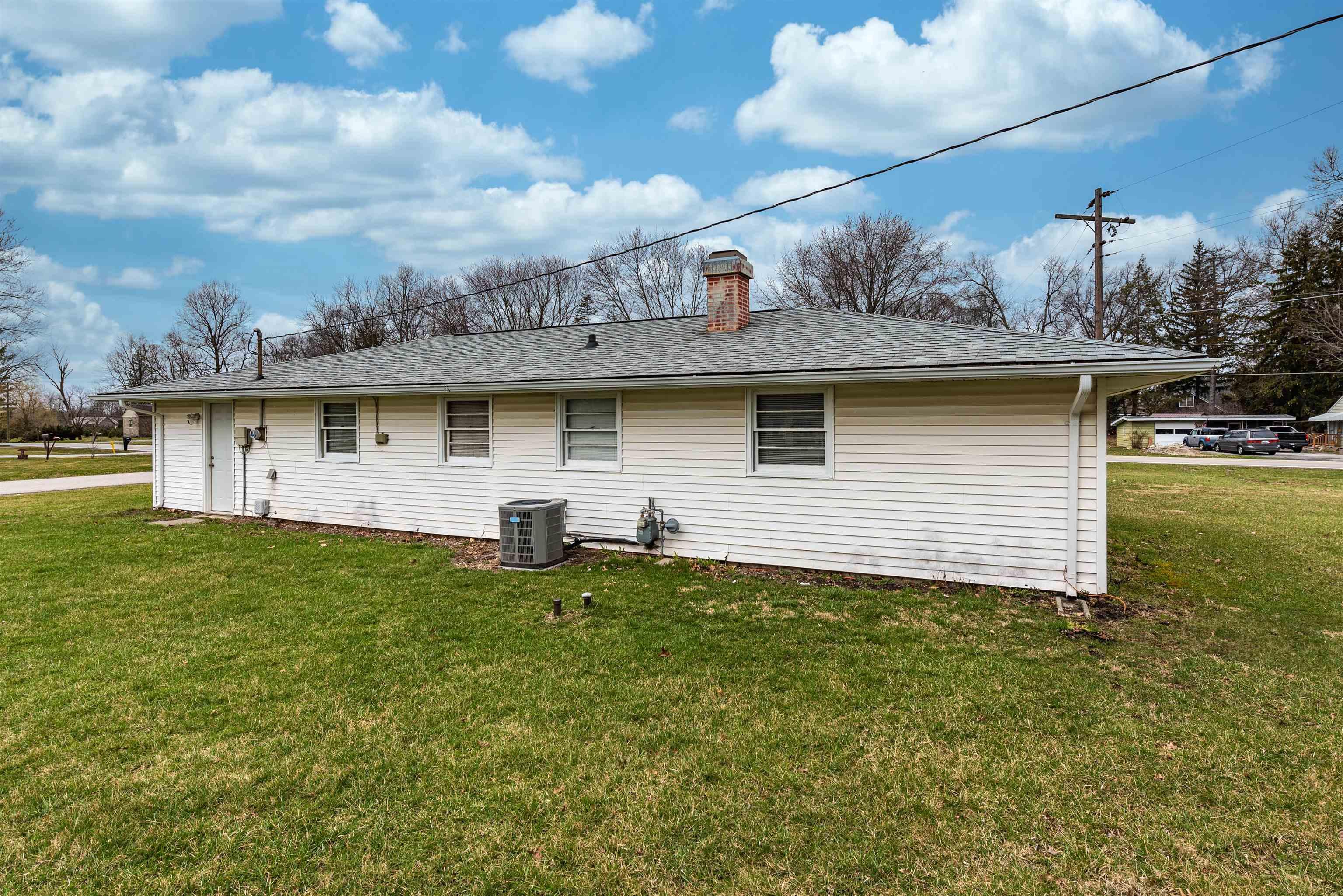 9904 St Joe Road Fort Wayne, IN 46835 - Photo 17 of 19