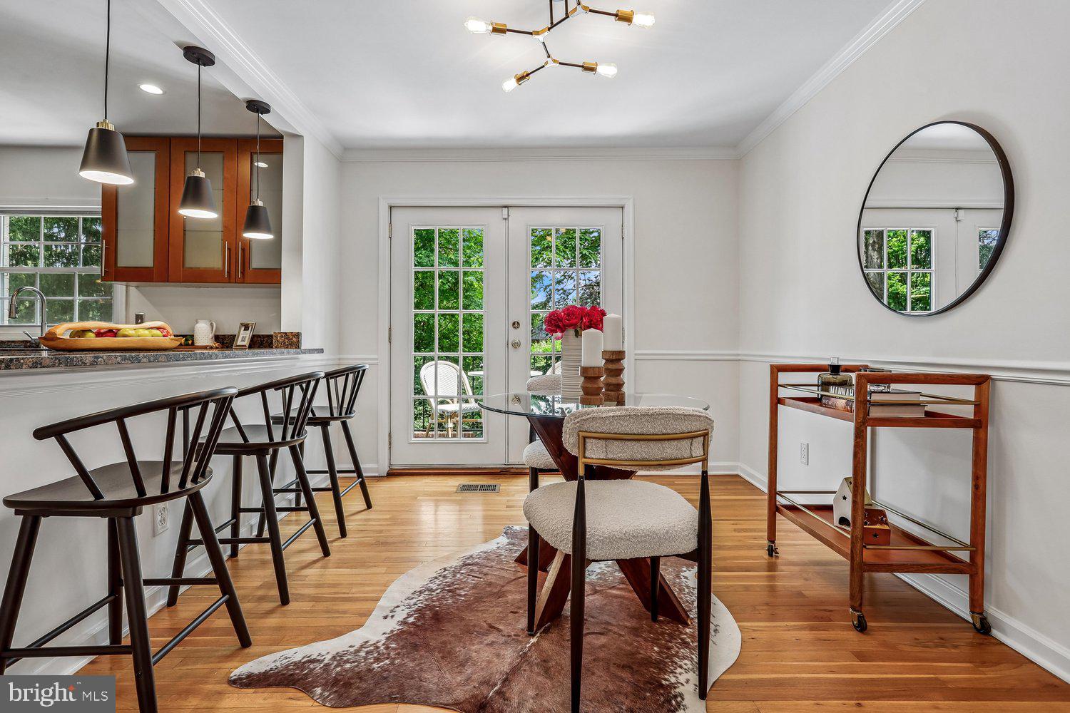 1851 Wainwright Drive Reston, VA 20190 - Photo 13 of 44 Dining Area