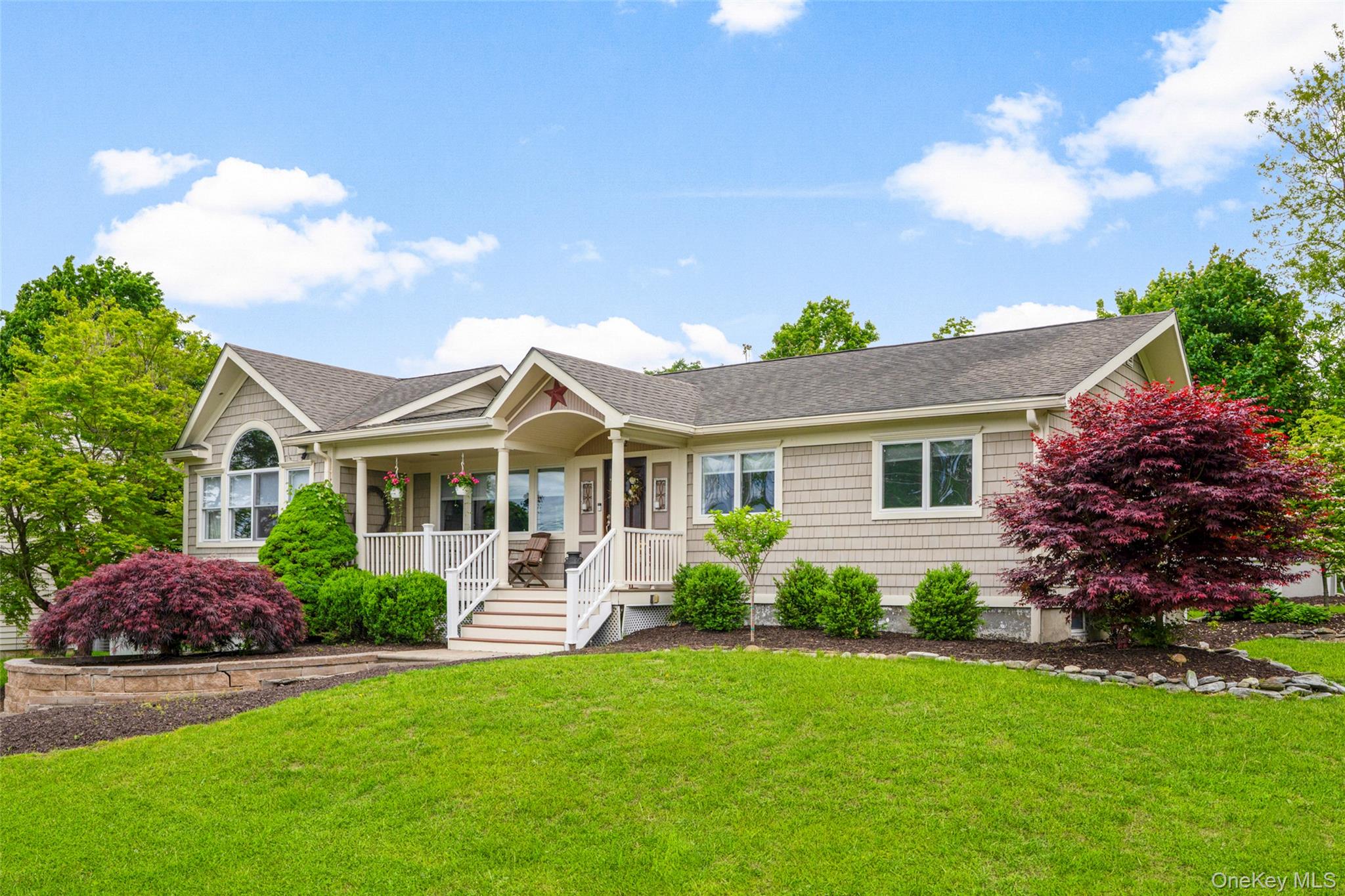 12 Birch Street Fishkill, NY 12524 - Photo 2 of 42
