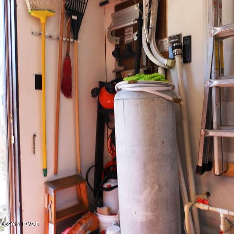 229 Hobday Road Hawley, PA 18428 - Photo 36 of 37 Gallery Image 36