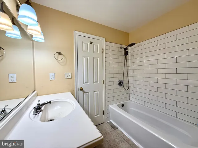 $680,000 | 14204 St Clair Drive, Gainesville, VA 20155