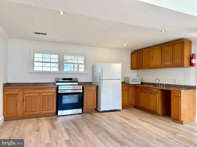 $680,000 | 14204 St Clair Drive, Gainesville, VA 20155