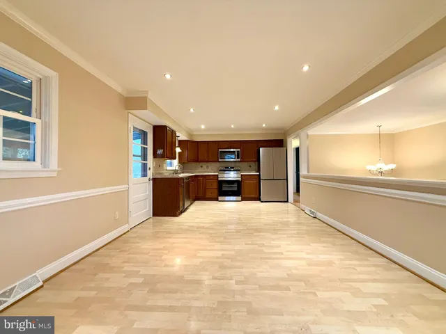 $680,000 | 14204 St Clair Drive, Gainesville, VA 20155