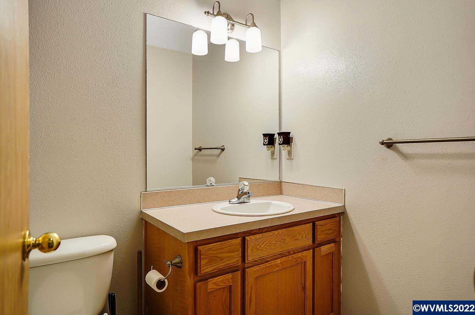 5324 Holly Loop Southeast Turner, OR 97392 - Photo 20 of 33