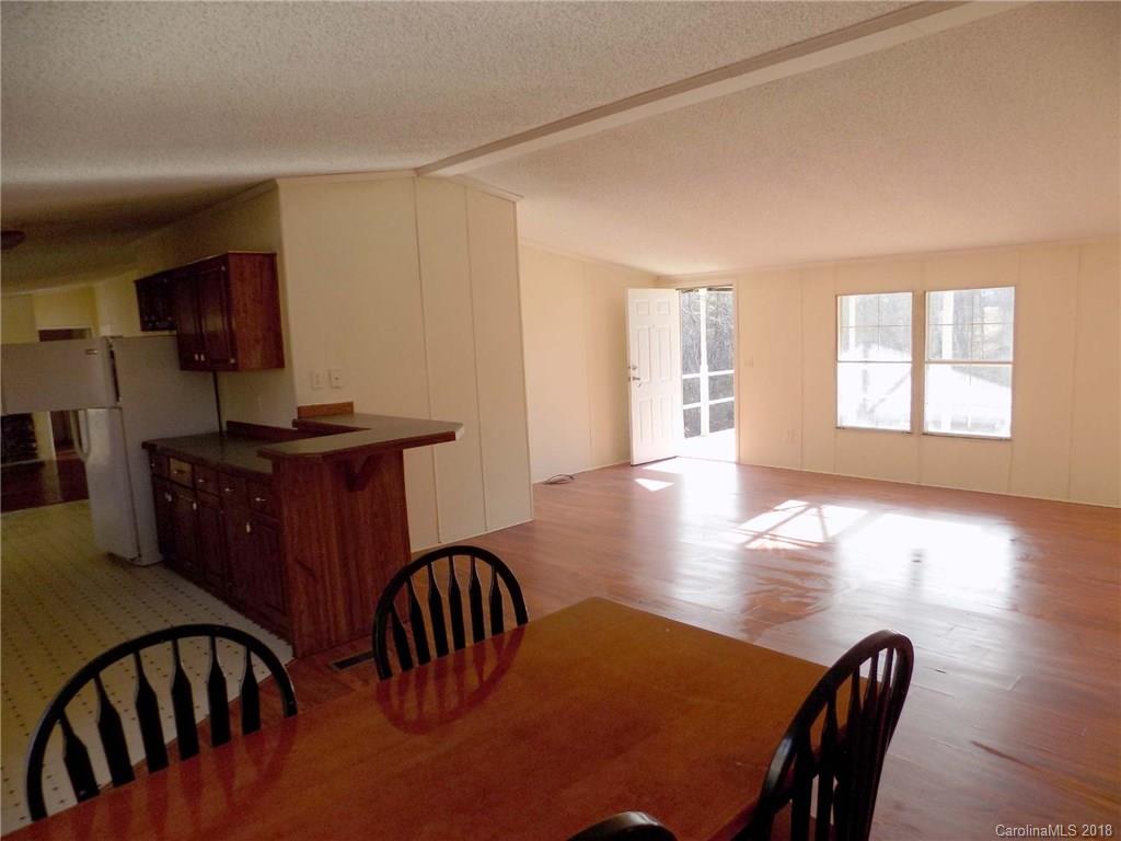 918 Jenkins Valley Road Alexander, NC 28701 - Photo 4 of 12 Gallery Image 4