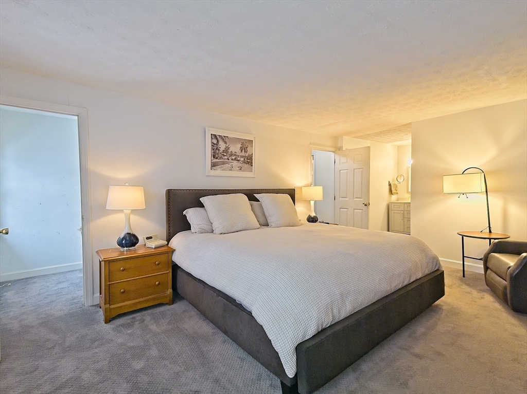75 Stonegate Road, Unit 75 Chelmsford, MA 01824 - Photo 11 of 20