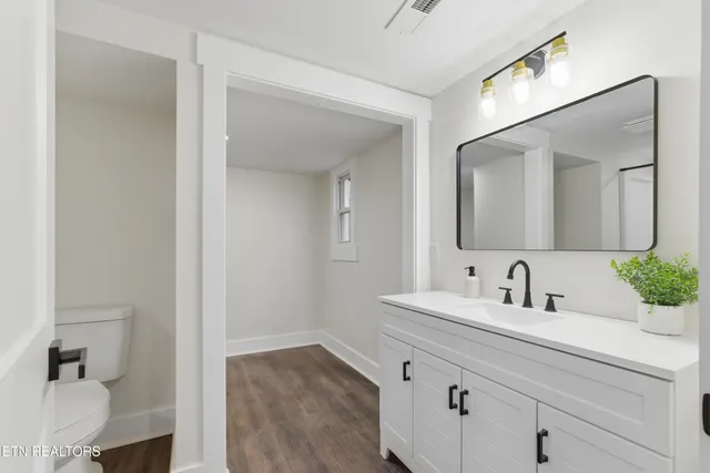 $299,900 | 234 Bostie Maire Lane, Clinton, TN 37716