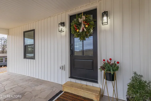 $299,900 | 234 Bostie Maire Lane, Clinton, TN 37716