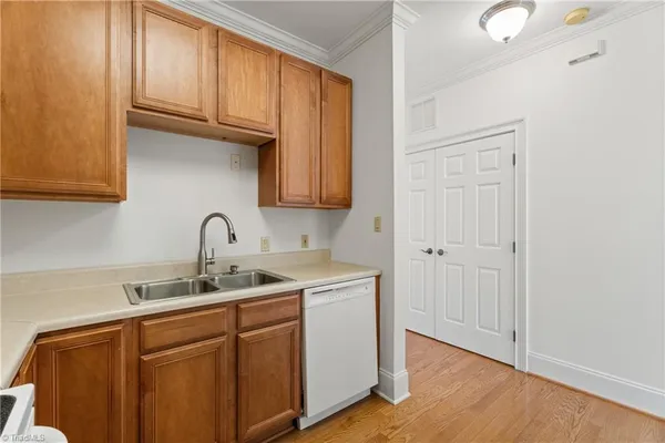 $269,900 | 6165 Stadium Ridge Court, Clemmons, NC 27012