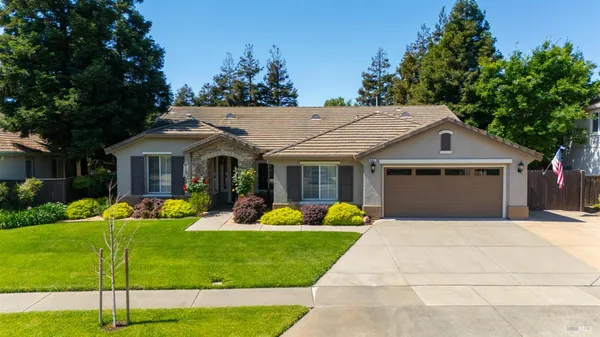 $940,000 | 661 Vintage Valley Drive, Fairfield, CA 94534