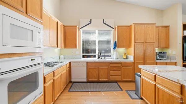 $940,000 | 661 Vintage Valley Drive, Fairfield, CA 94534