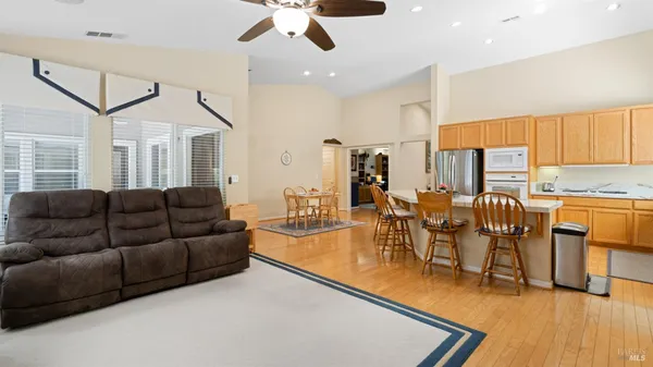 $940,000 | 661 Vintage Valley Drive, Fairfield, CA 94534