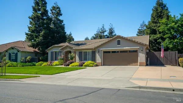 $940,000 | 661 Vintage Valley Drive, Fairfield, CA 94534