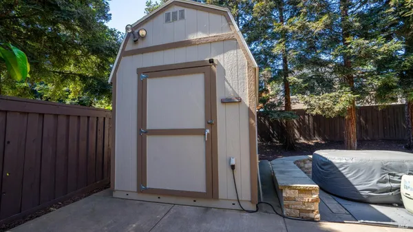 $940,000 | 661 Vintage Valley Drive, Fairfield, CA 94534