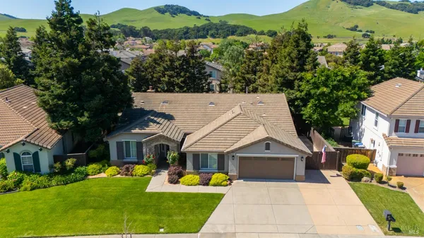 $940,000 | 661 Vintage Valley Drive, Fairfield, CA 94534