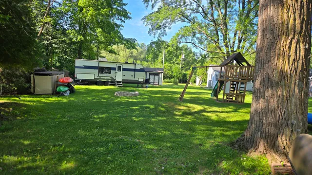 $214,900 | 4823 Riverview Drive, Richfield, WI 53033