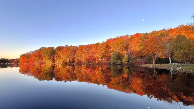 $214,900 | 4823 Riverview Drive, Richfield, WI 53033