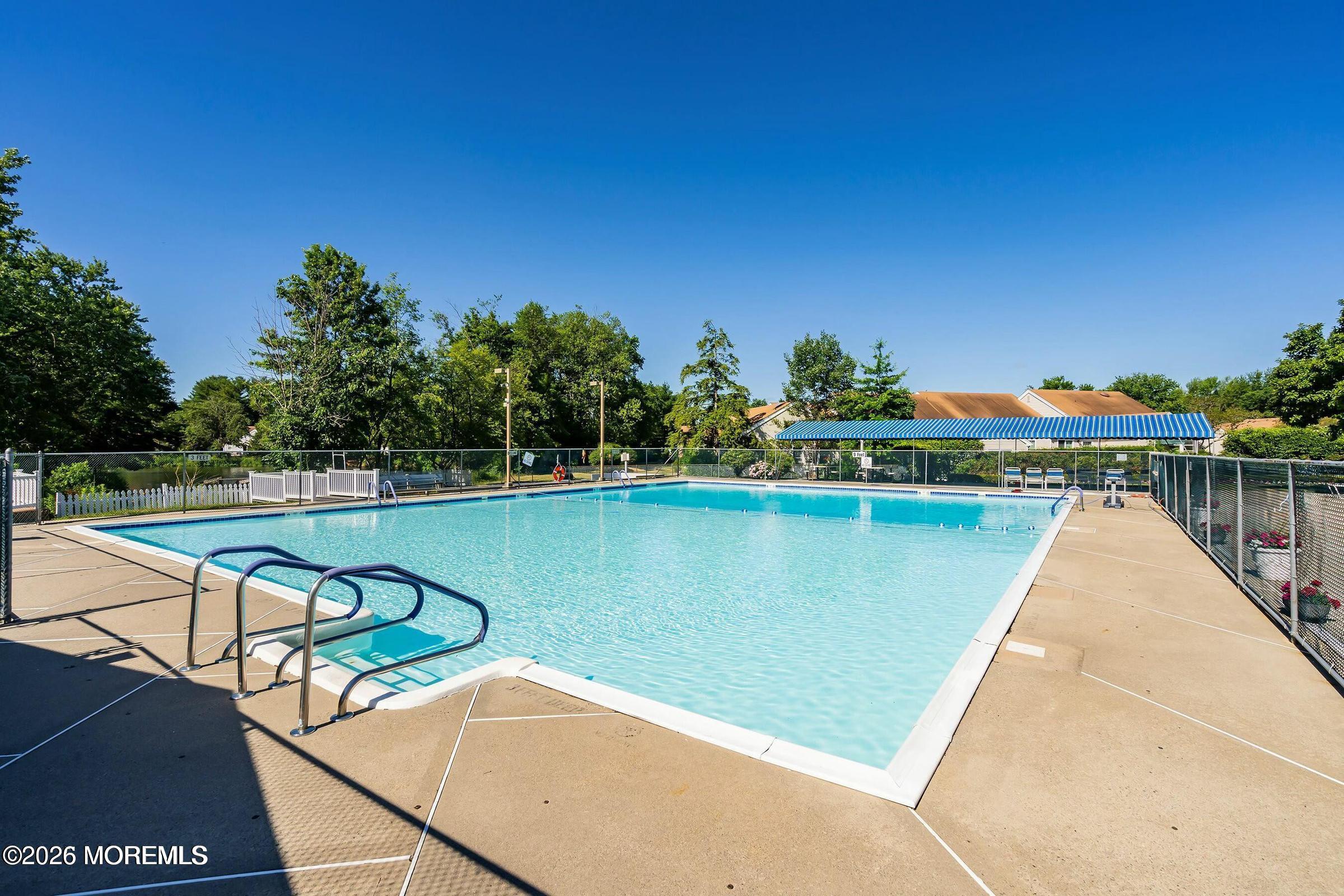 93 Halls Croft Road, Unit C Freehold, NJ 07728 - Photo 14 of 16 20250320192644965067000000-o