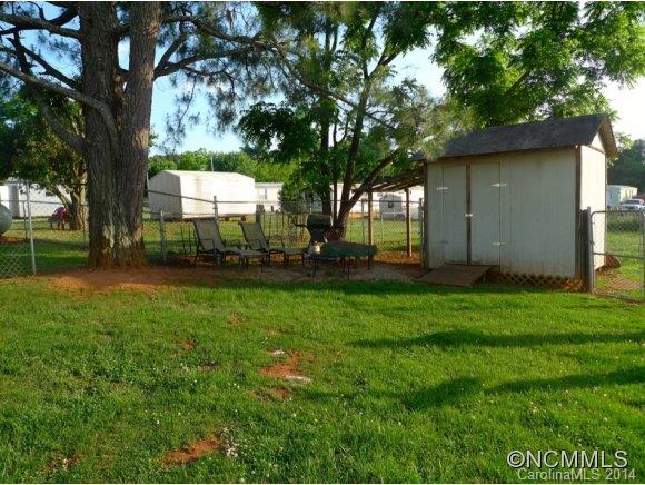 910 Enola Road Morganton, NC 28655 - Photo 12 of 12 Gallery Image 12