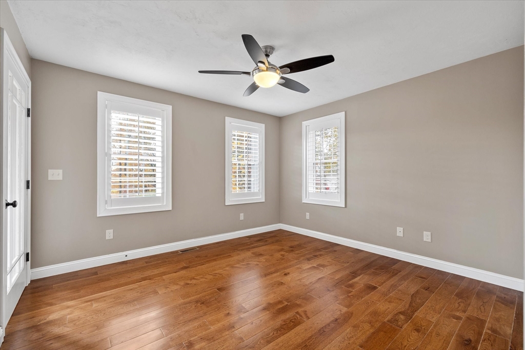 81 Central Tree Road Rutland, MA 01543 - Photo 13 of 31 a view of an empty room with a window