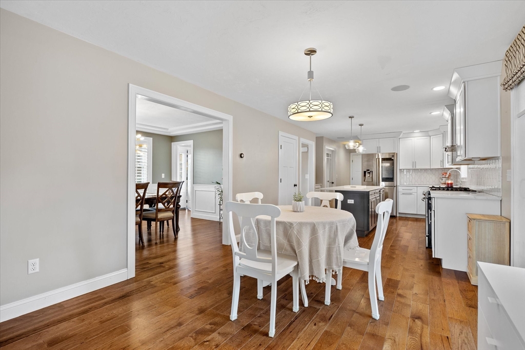 81 Central Tree Road Rutland, MA 01543 - Photo 7 of 31 a view of a dining room with furniture