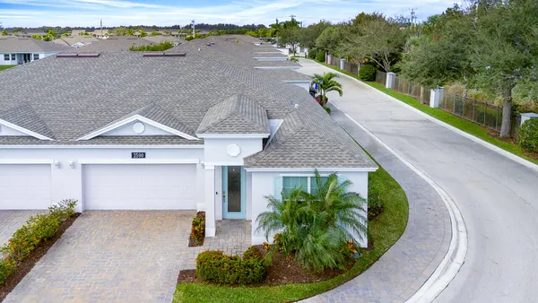 $2,550 | 2590 Bella Vista Circle, Vero Beach, FL 32966