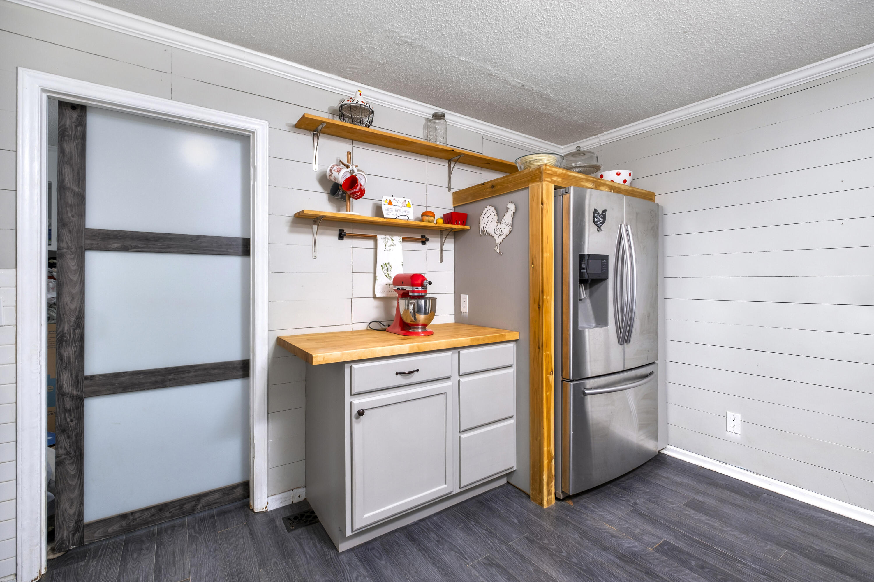 618 Periwinkle Court Sumter, SC 29150 - Photo 14 of 40 BAKING STATION