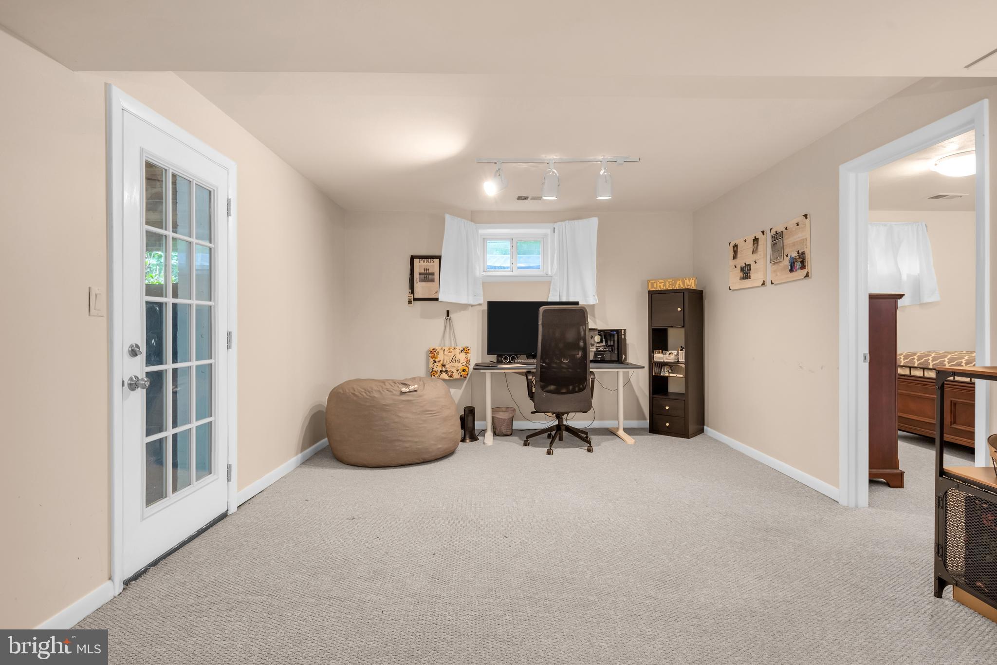 2605 Oldwick Court Reston, VA 20191 - Photo 19 of 49 Gallery Image 19