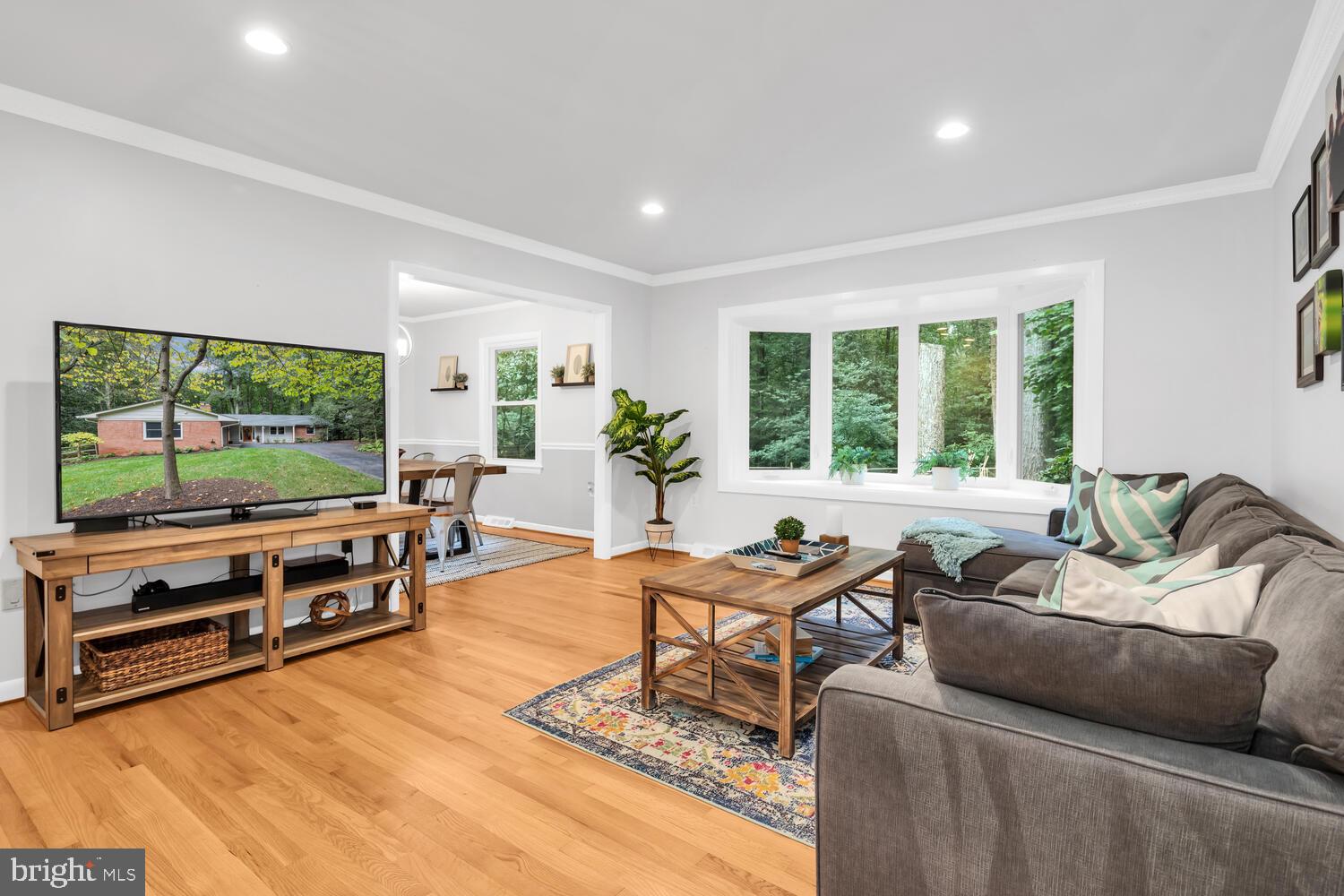 2605 Oldwick Court Reston, VA 20191 - Photo 8 of 49 Gallery Image 8
