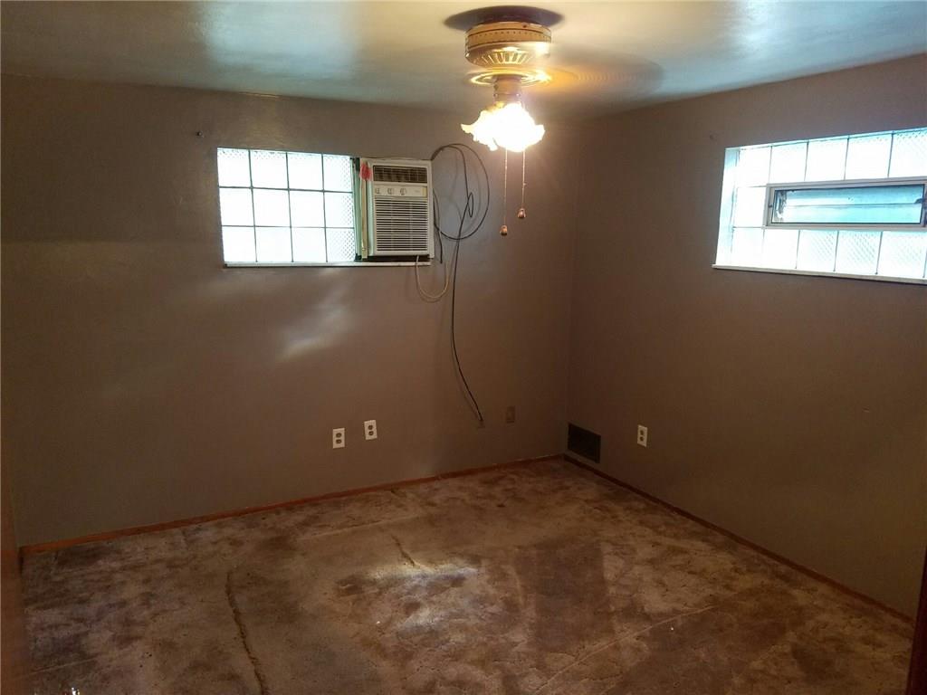716 Noblestown Road Green Tree, PA 15106 - Photo 14 of 15 Gallery Image 14