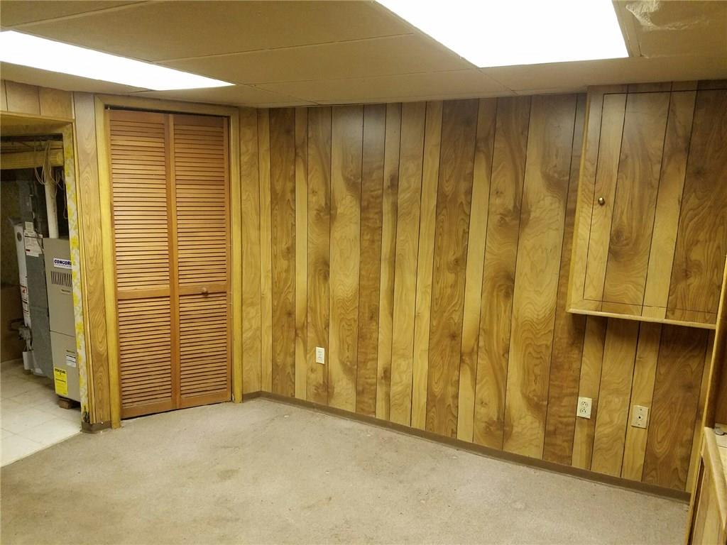 716 Noblestown Road Green Tree, PA 15106 - Photo 4 of 15 Gallery Image 4