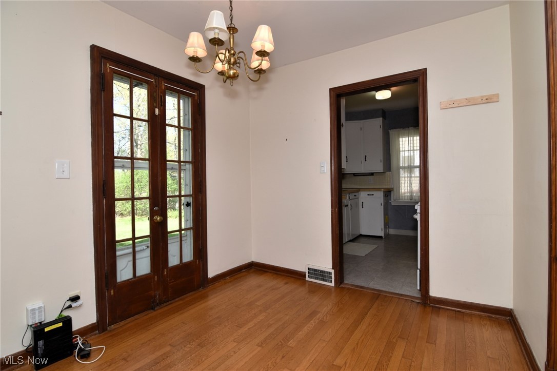 2636 Queenston Road Cleveland Heights, OH 44118 - Photo 14 of 45