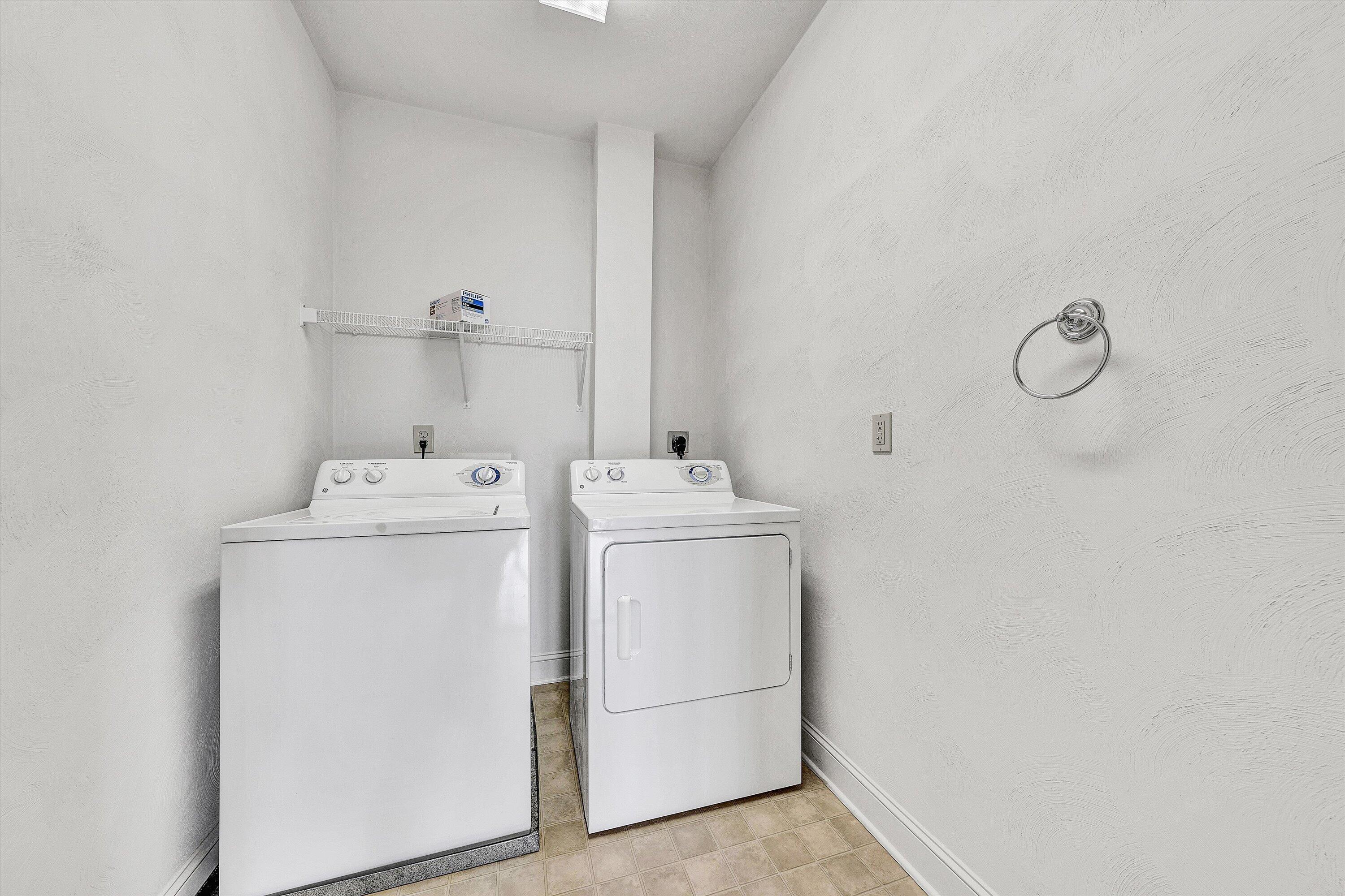 4444 Pheasant Ridge Road, Unit 407 Roanoke, VA 24014 - Photo 35 of 38 35-DSC00562