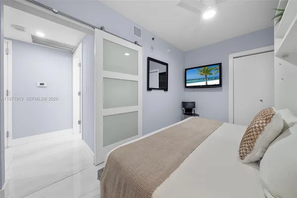 $7,500 | 226 Ocean Drive, Unit 3C, Miami Beach, FL 33139