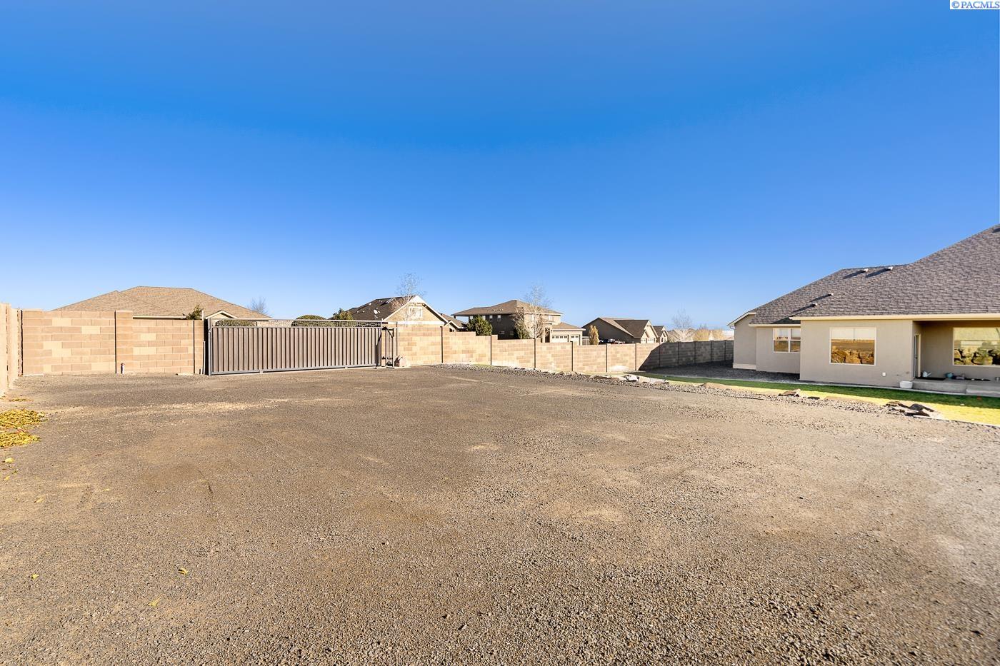17439 South Fairview Loop Kennewick, WA 99338 - Photo 25 of 30 Gallery Image 25