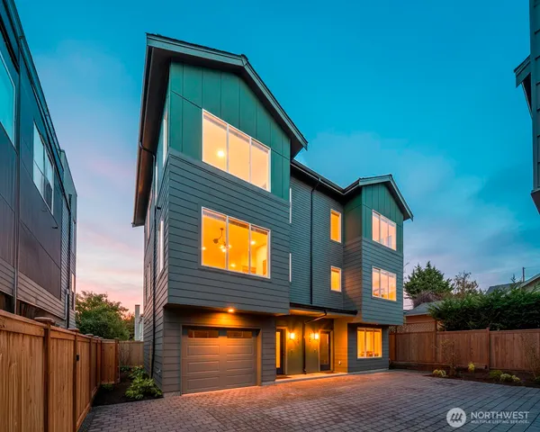 $1,120,000 | 932 Northwest 58th Street, Seattle, WA 98107