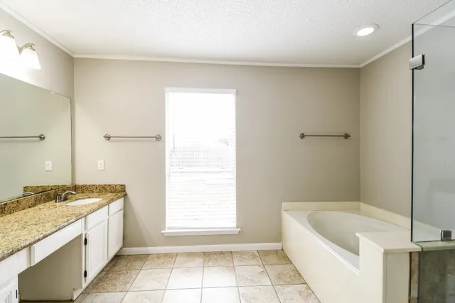 $2,180 | 5306 Spring Branch Drive, Pearland, TX 77584