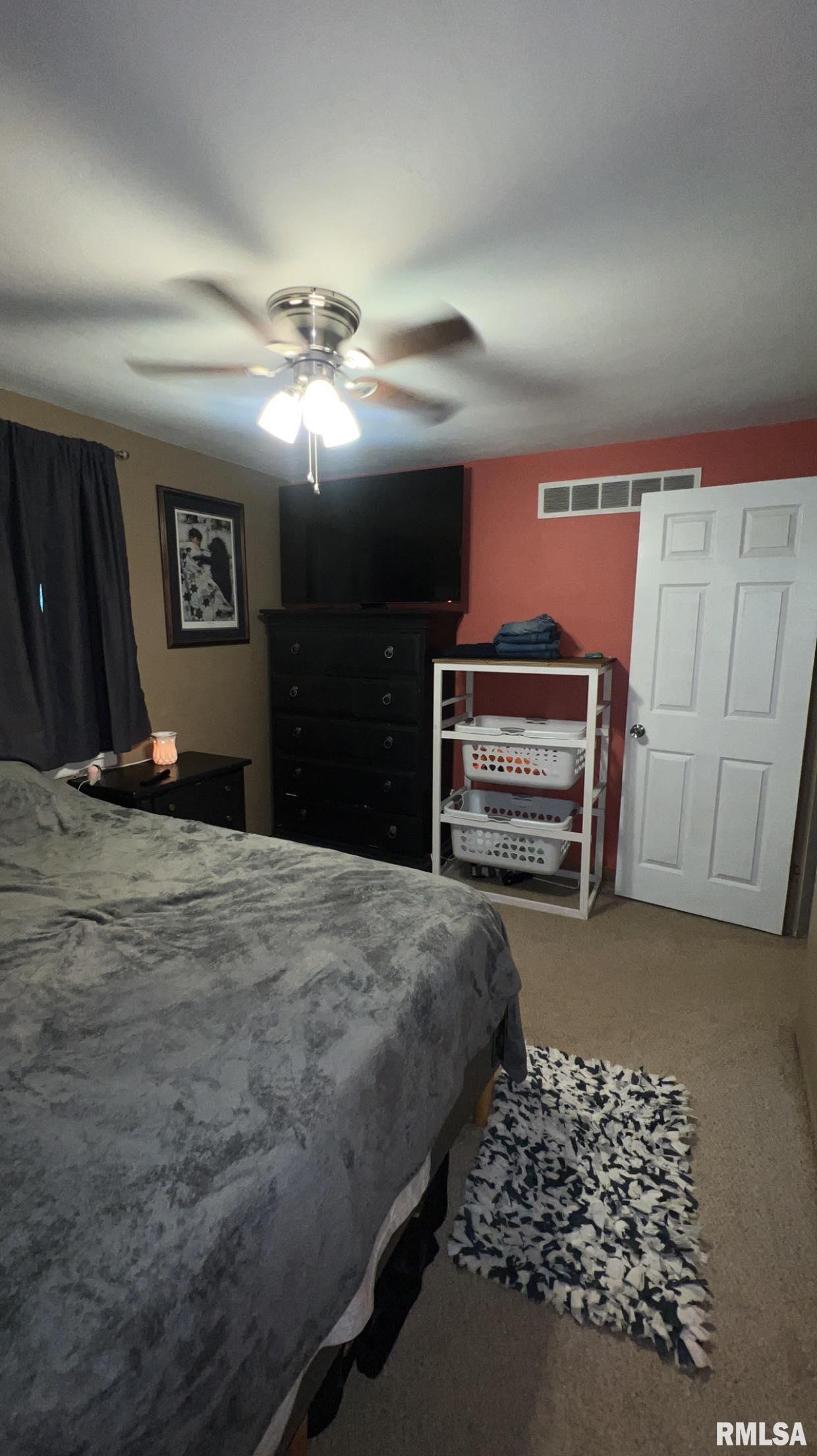 15797 Willis Road Benton, IL 62812 - Photo 14 of 26